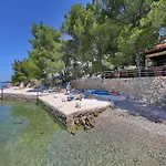 Steinhaus Mirko بيت للعطل *