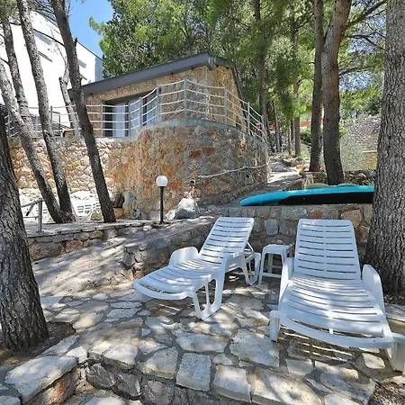 Steinhaus Mirko Сasa de vacaciones Starigrad Paklenica