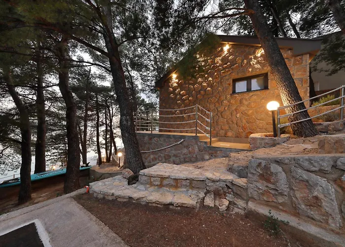 Steinhaus Mirko * Starigrad Paklenica